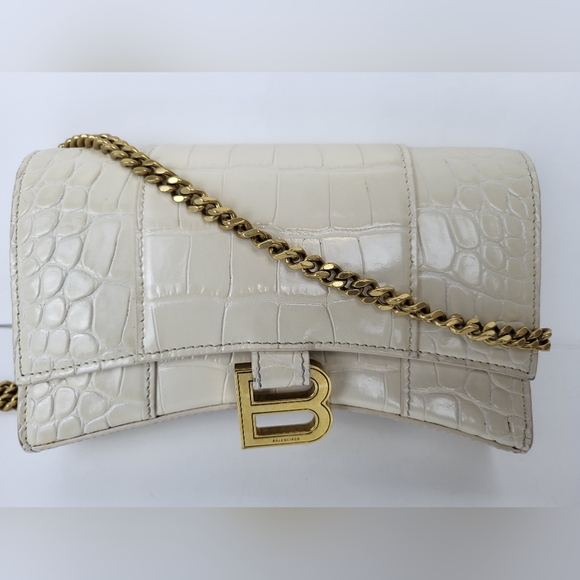 BALENCIAGA - Crocodile Embossed Leather Hourglass Wallet On Gold Chain - Picture 14 of 14